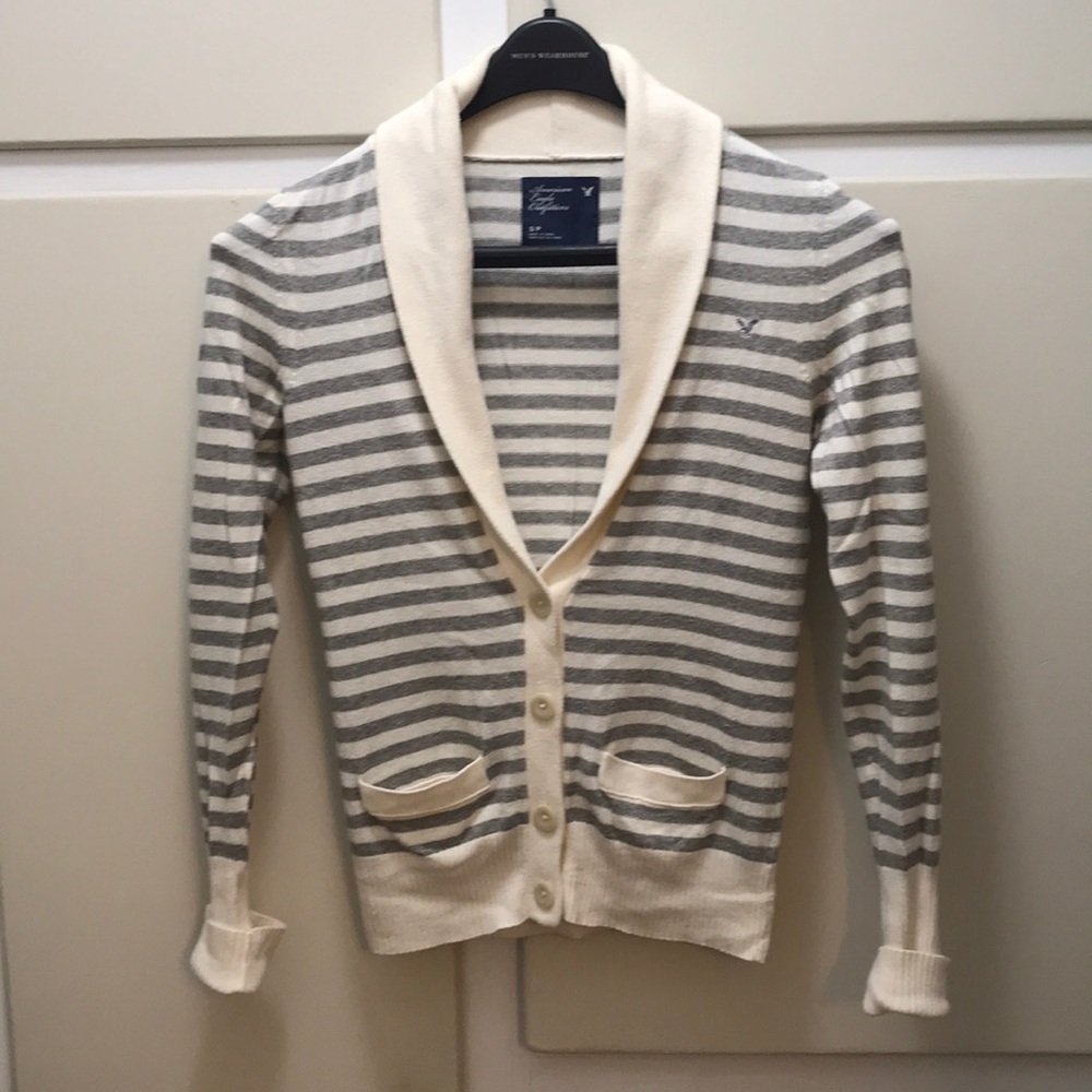Women’s cardigan